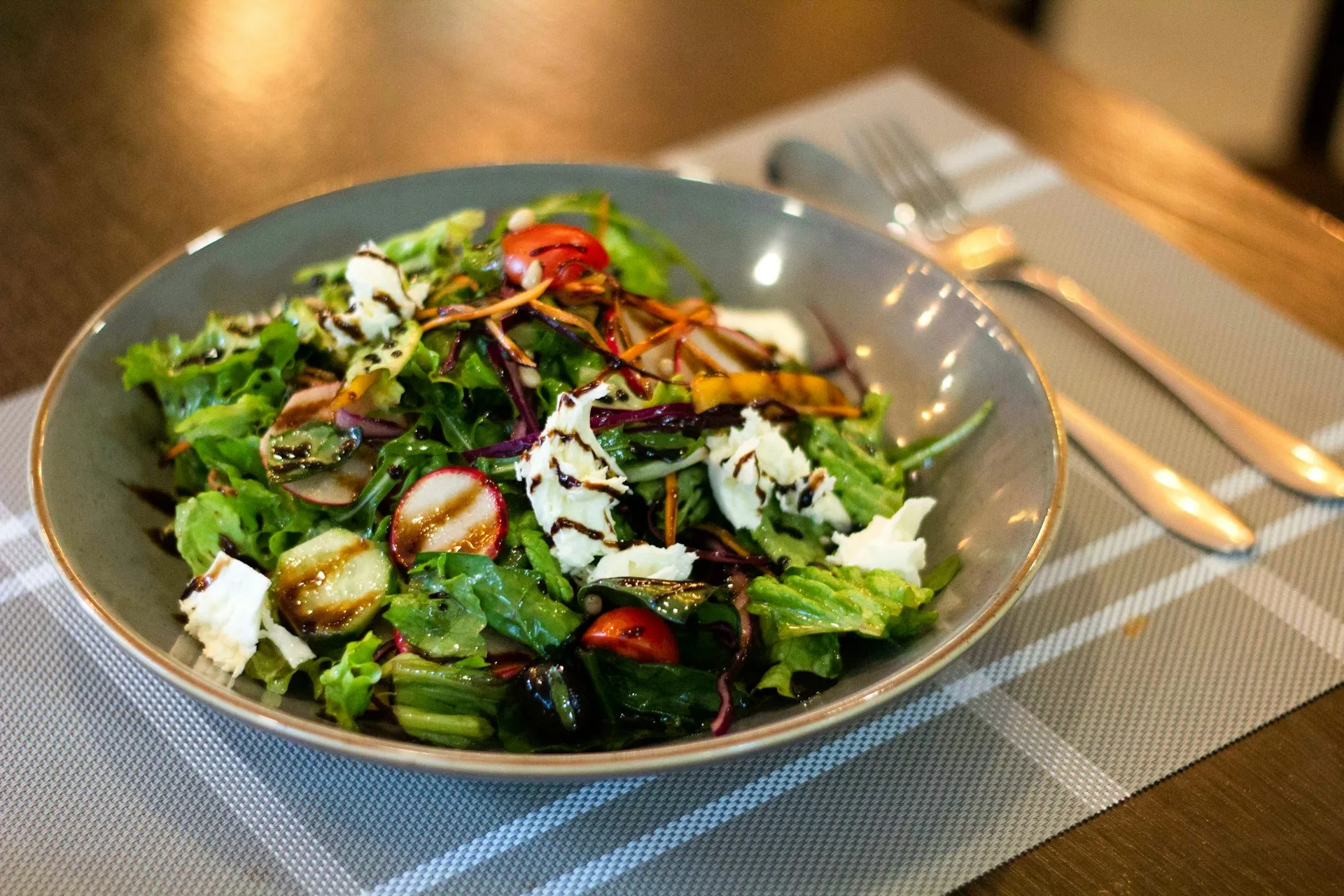 En skål grøn salat
